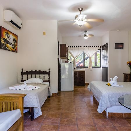 Moonshine Hotel Playa del Carmen Luaran gambar