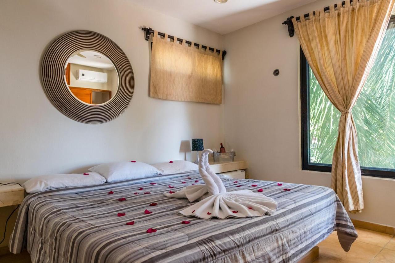 Moonshine Hotel Playa del Carmen Luaran gambar